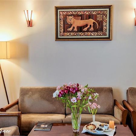 יירבאן Areve Residence Boutique Hotel מראה חיצוני תמונה