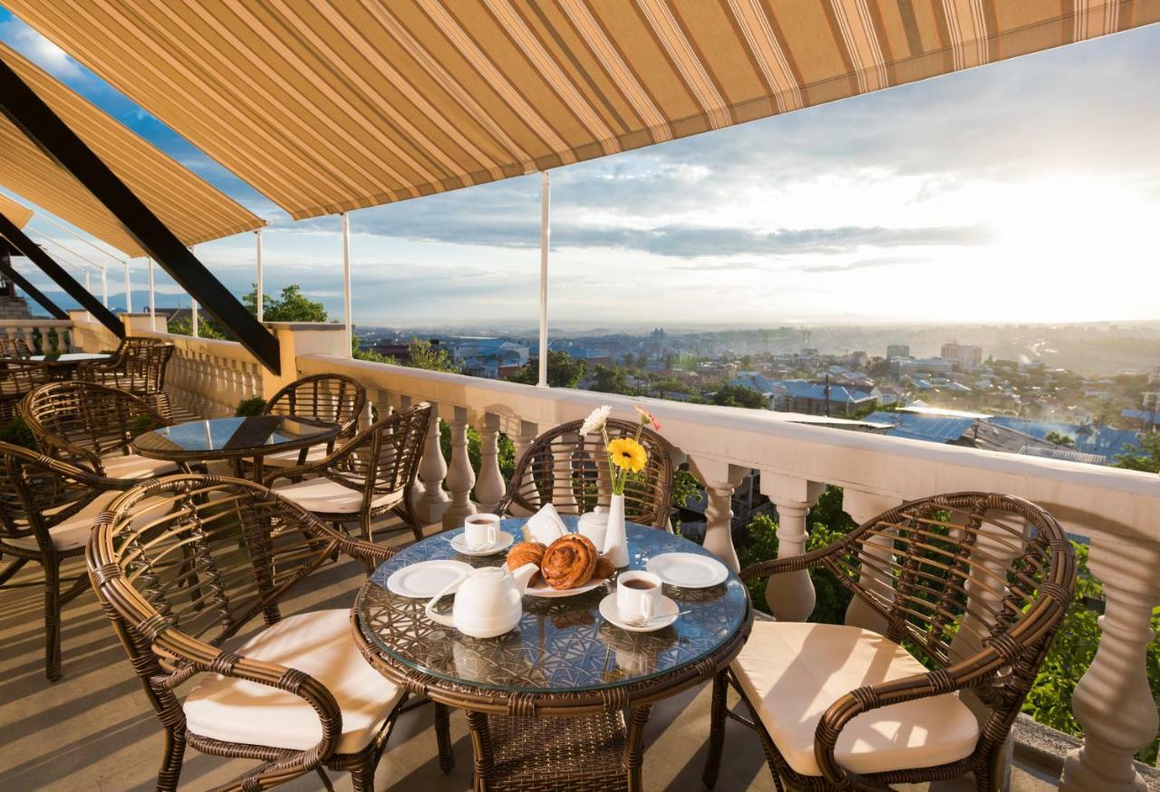 יירבאן Areve Residence Boutique Hotel מראה חיצוני תמונה