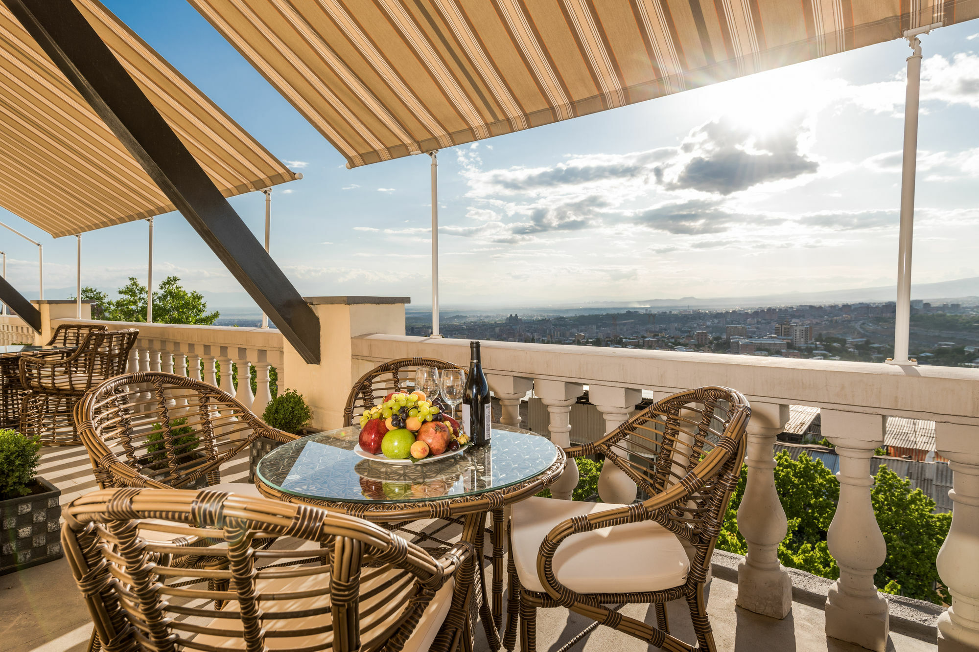 יירבאן Areve Residence Boutique Hotel מראה חיצוני תמונה