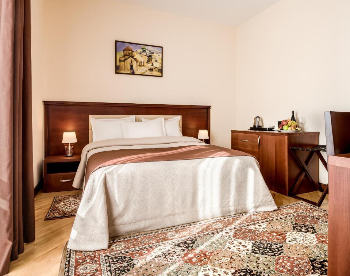 יירבאן Areve Residence Boutique Hotel מראה חיצוני תמונה